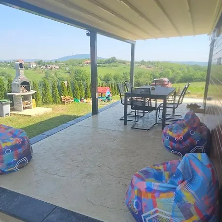 シャレー Duplex Lipovica