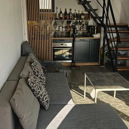 Duplex Lipovica
